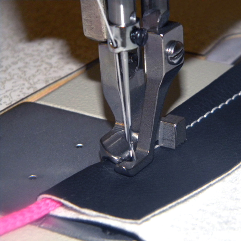 Pièces de Machine à coudre de  - Sewing Machine Fabric avis et prix